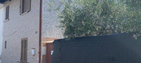 2-Zimmer Haus in Mortara, Italy, Nr. 2360 3