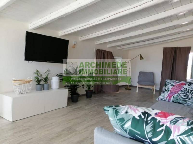 2 Schlafzimmer Villa in Syracuse, Italy, Nr. 249410