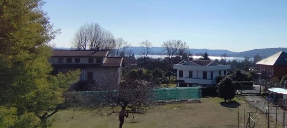 10 rooms House in Lesa, Italy No. 37773 3