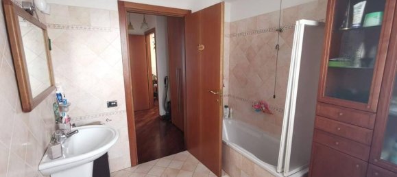 5-Zimmer Wohnung in Pesaro, Italy, Nr. 154150 12