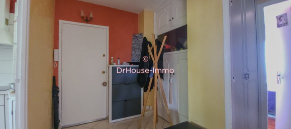 3 bedrooms Apartment in Fontenay-le-Fleury, France No. 176914 16