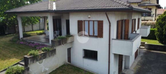 4غرفة فيلا في Cesano Maderno, Italy رقم 36676 43