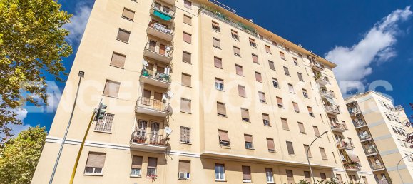 2 bedrooms Apartment in Rome, Italy No. 106399 7