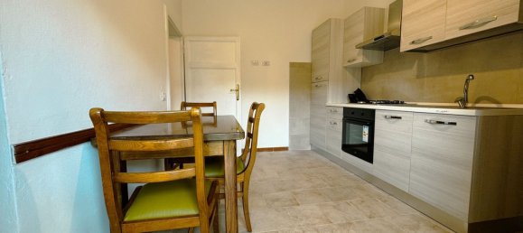 2 rooms Apartment in Pisa, Italy No. 137819 2