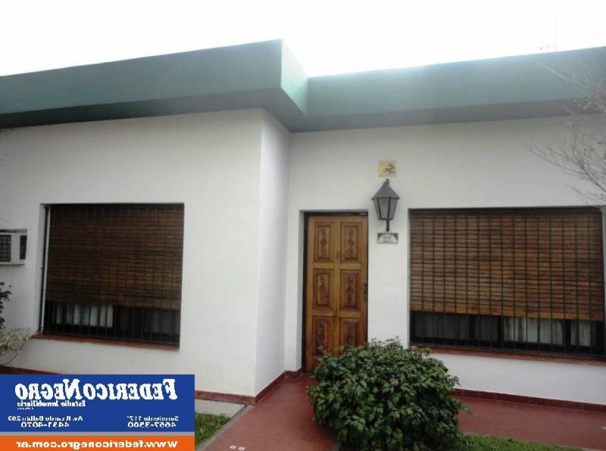 Casa T3 em Malvinas Argentinas, Argentina N.º 16238