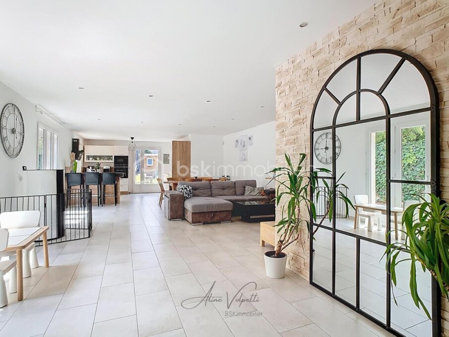 4 غرف نوم منزل في Saint-Germain-sur-Morin, France رقم 324143