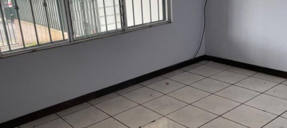 2 bedrooms House in Moravia, Costa Rica No. 353 5