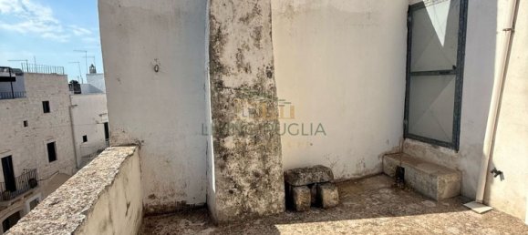 Дом с 5 спальнями в Остуни, Италия № 327719 20