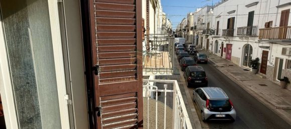 Дом с 5 спальнями в Остуни, Италия № 327719 5