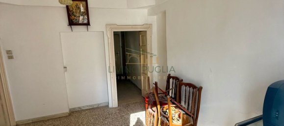 Дом с 5 спальнями в Остуни, Италия № 327719 3