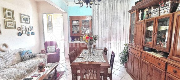 Apartamento T2 em Pistoia, Italy N.º 348965 4