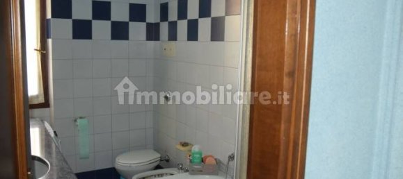 2 bedrooms Apartment in Urgnano, Italy No. 341065 10