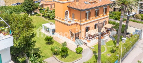 5-Zimmer Gebäude in Santa Marinella, Italy, Nr. 290901 31