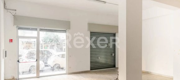 Коммерческая недвижимость 108м² в Кротоне, Италия № 157084 8