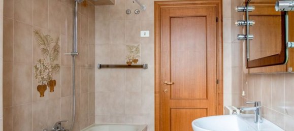 Квартира с 3 комнатами в Марчана Марина, Италия № 122186 16