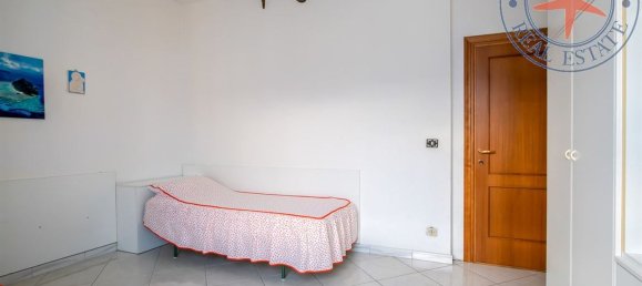 Квартира с 3 комнатами в Марчана Марина, Италия № 122186 19