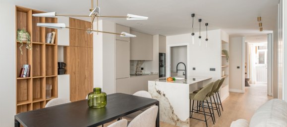 2 bedrooms Apartment in Madrid, Spain No. 82356 2