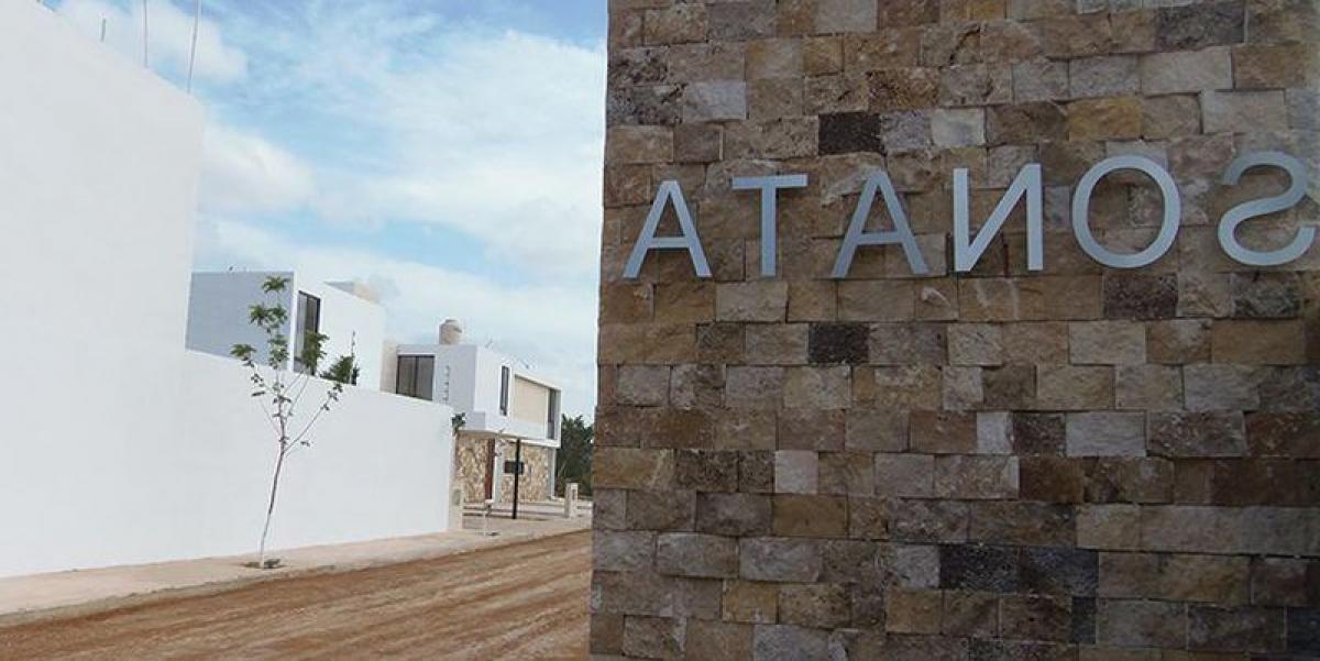 3 bedrooms House in Merida, Mexico No. 190340