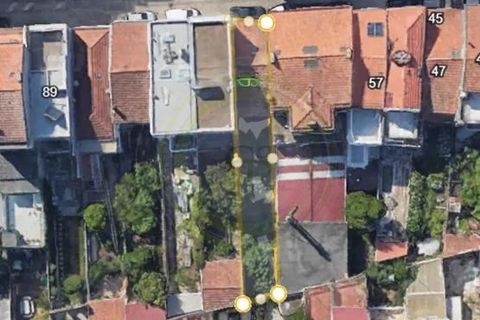  Land in Porto, Portugal No. 236268