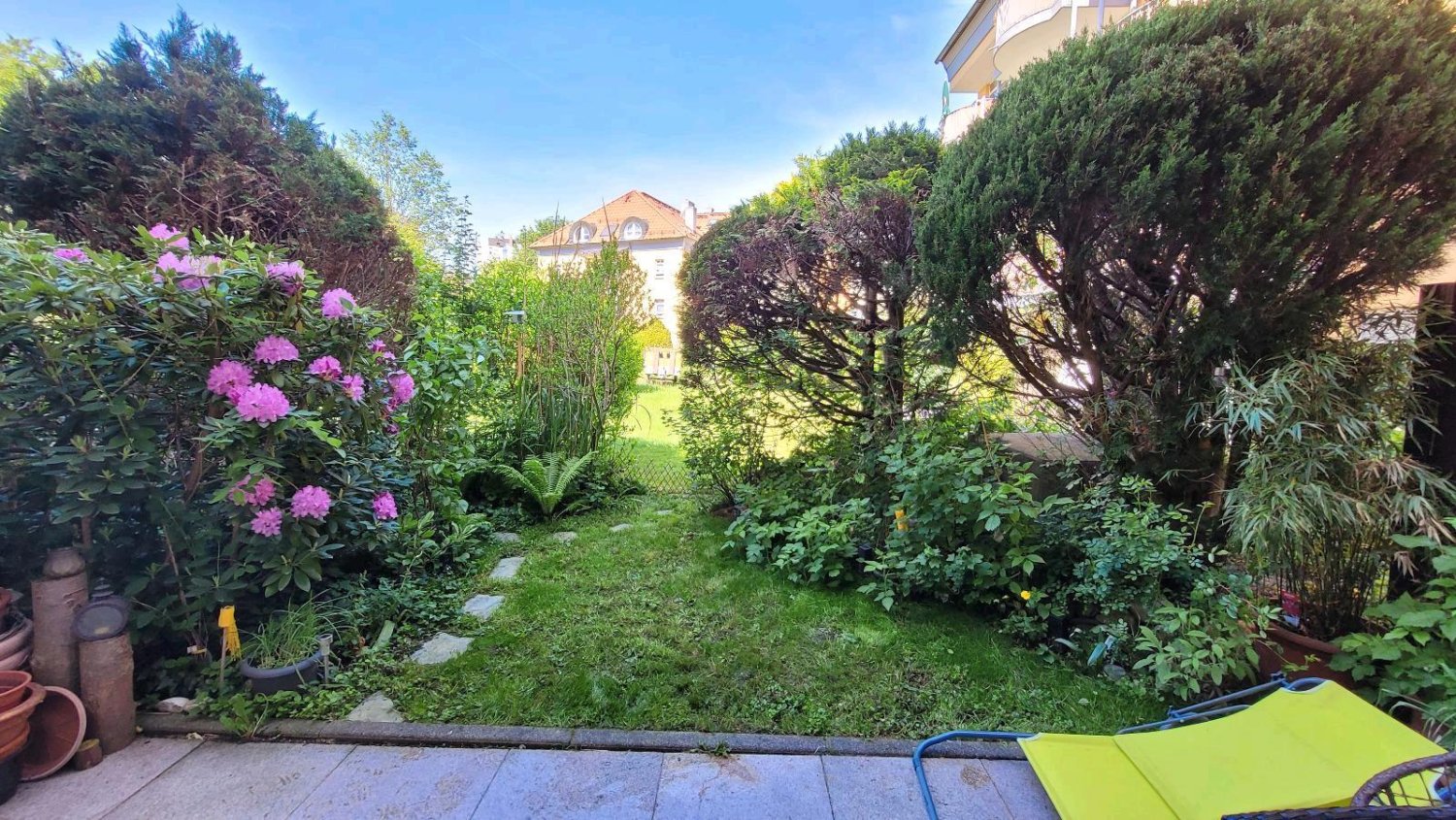 2 غرف نوم شقة في Rosenheim, Germany رقم 357995