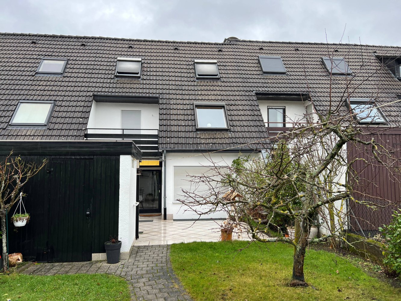 6 rooms Townhouse in Offenbach, Germany No. 219306