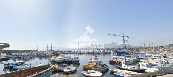 8 rooms Apartment in Santa Flavia, Italy No. 45094 5