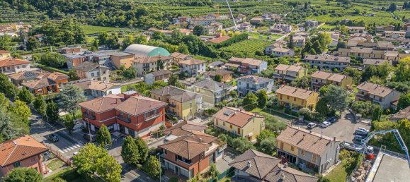 3 bedrooms Villa in Fumane, Italy No. 287938 4