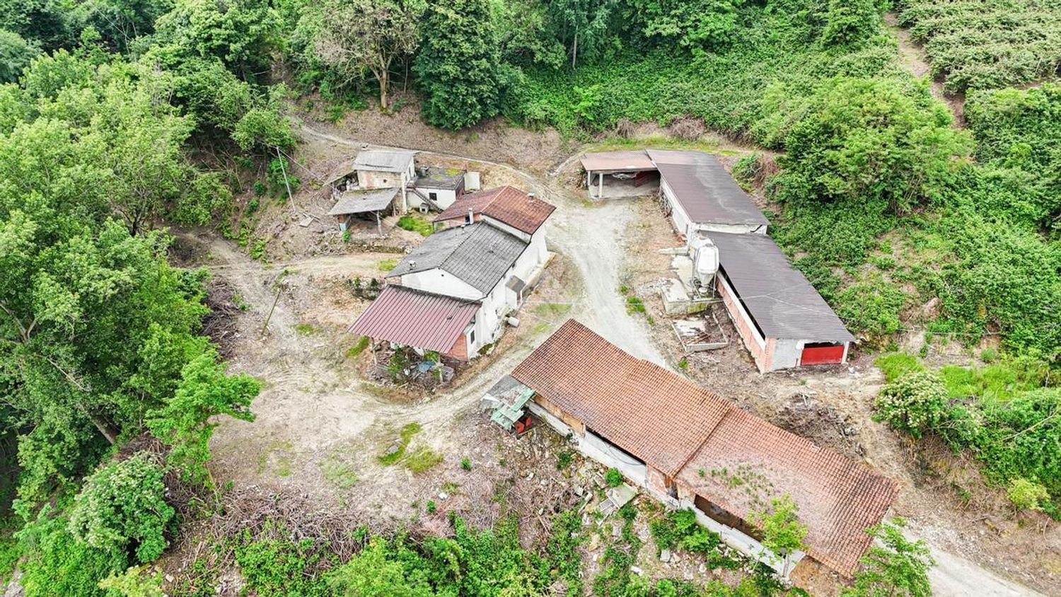 7غرفة قلاع في Revello, Italy رقم 112365