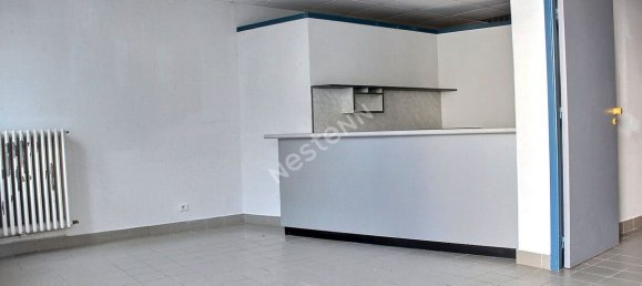 5 bedrooms House in Lacroix-sur-Meuse, France No. 74387 2