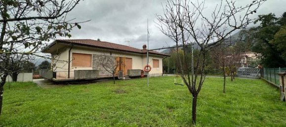 7 rooms House in Camaiore, Italy No. 229172 4