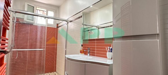 4 bedrooms House in Ablon-sur-Seine, France No. 182754 6