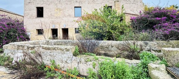 7 rooms House in Castelvetrano, Italy No. 148418 21