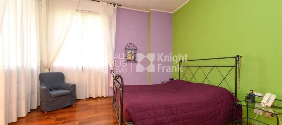 7 bedrooms Villa in San Fermo della Battaglia, Italy No. 56612 31