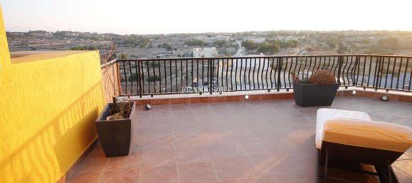 Пентхаус с 2 спальнями в Марсаскала, Мальта № 9326 9