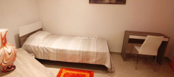 Пентхаус с 2 спальнями в Марсаскала, Мальта № 9326 3