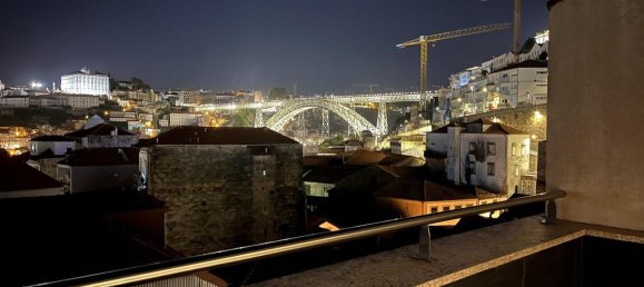 2 bedrooms Condo in Vila Nova de Gaia, Portugal No. 7034 6