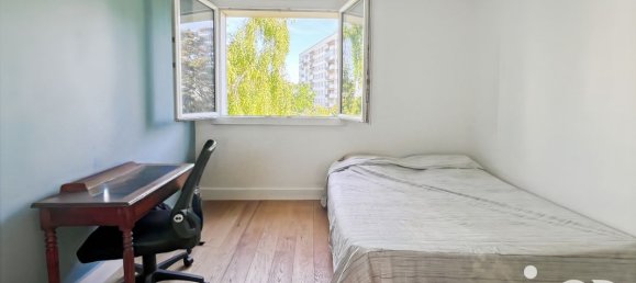 3 bedrooms Apartment in Saint-Cloud, France No. 327084 14