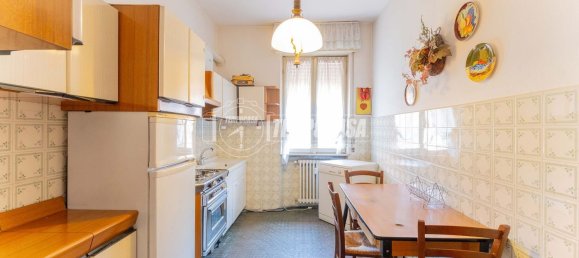 Apartamento de 3 divisões em Magenta, Italy N.º 267981 2