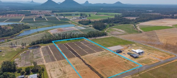 Terreno en Wamuran, Australia 40470 m² No. 182 2