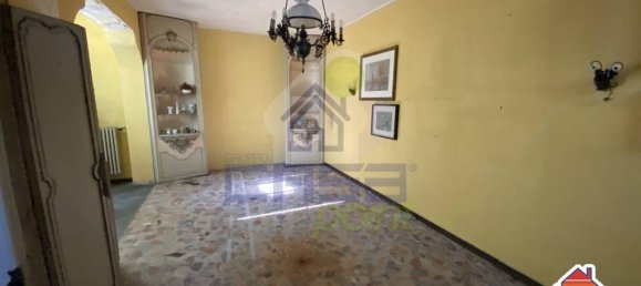 Edificio de 5 habitaciónes en Crema, Italy No. 137757 7