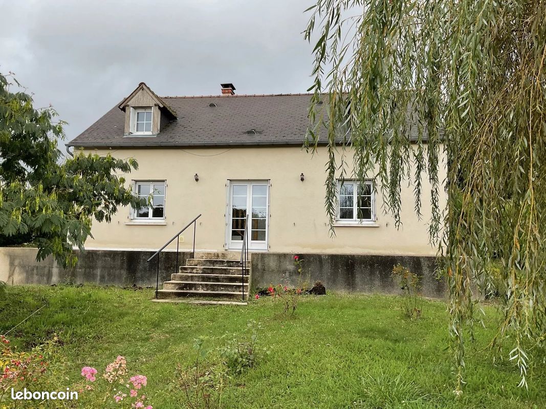 3 Schlafzimmer Haus in Nouans-les-Fontaines, France, Nr. 263010