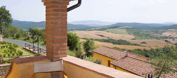 45 chambres Bâtiment à Guardistallo, Italy No. 129514 13