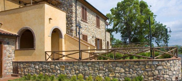 45 chambres Bâtiment à Guardistallo, Italy No. 129514 6