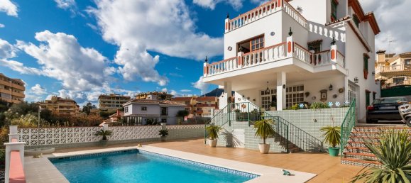 Villa de 5 dormitorios en Marbella, Spain No. 83841 2