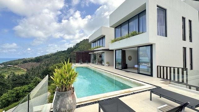 6 bedrooms Villa in Ko Samui, Thailand No. 64232