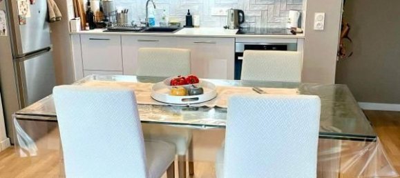 2 chambres Appartement à Saint-Maurice, France No. 327229 3