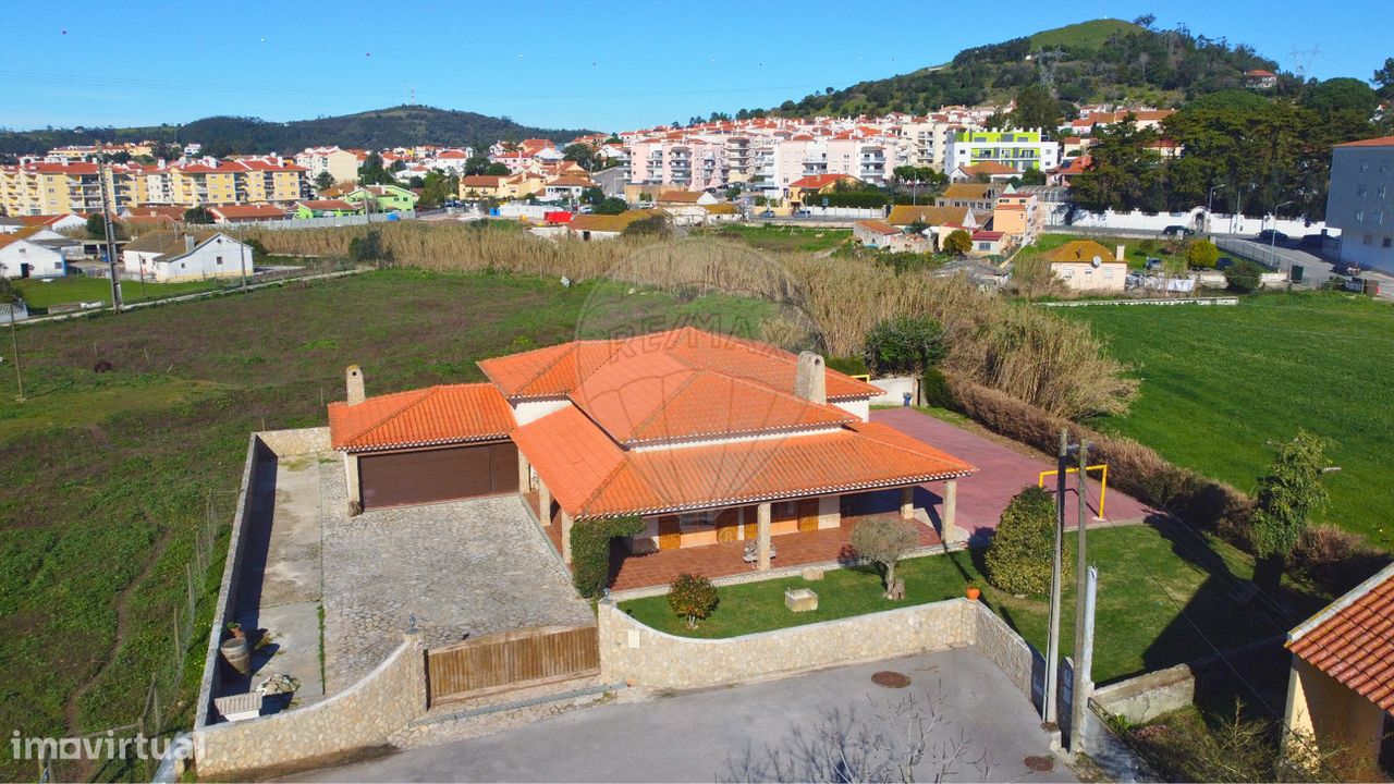 3 bedrooms House in Mafra, Portugal No. 44567