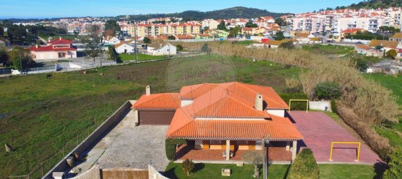 3 bedrooms House in Mafra, Portugal No. 44567 2