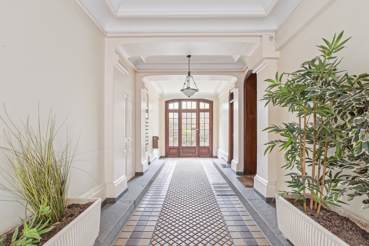 3 chambres Appartement à Paris, France No. 173374