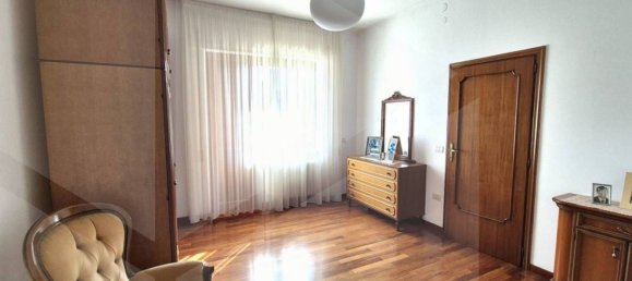 Villa de 7 divisões em Francavilla al Mare, Italy N.º 17516 9